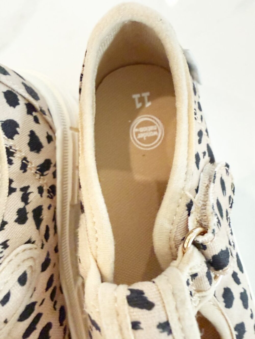 Wonder Nation Toddler Girls Mary Jane Chunky Strap Casual Shoes Animal Print 11 - Picture 8 of 10